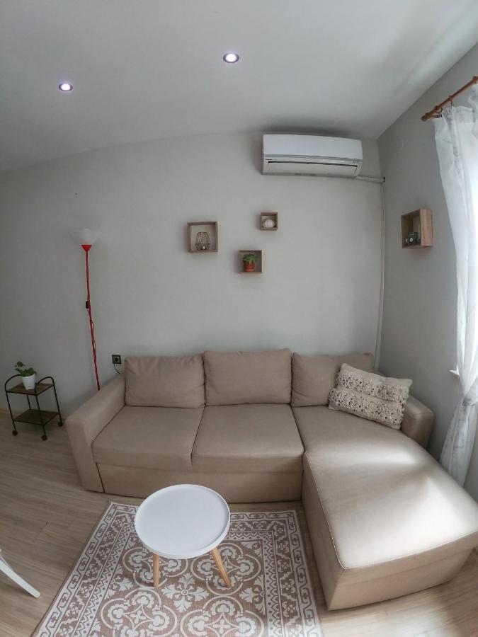 Apartmán Into The Blue, 4 Guests, 5 Min Away From The Beach Varna Exteriér fotografie